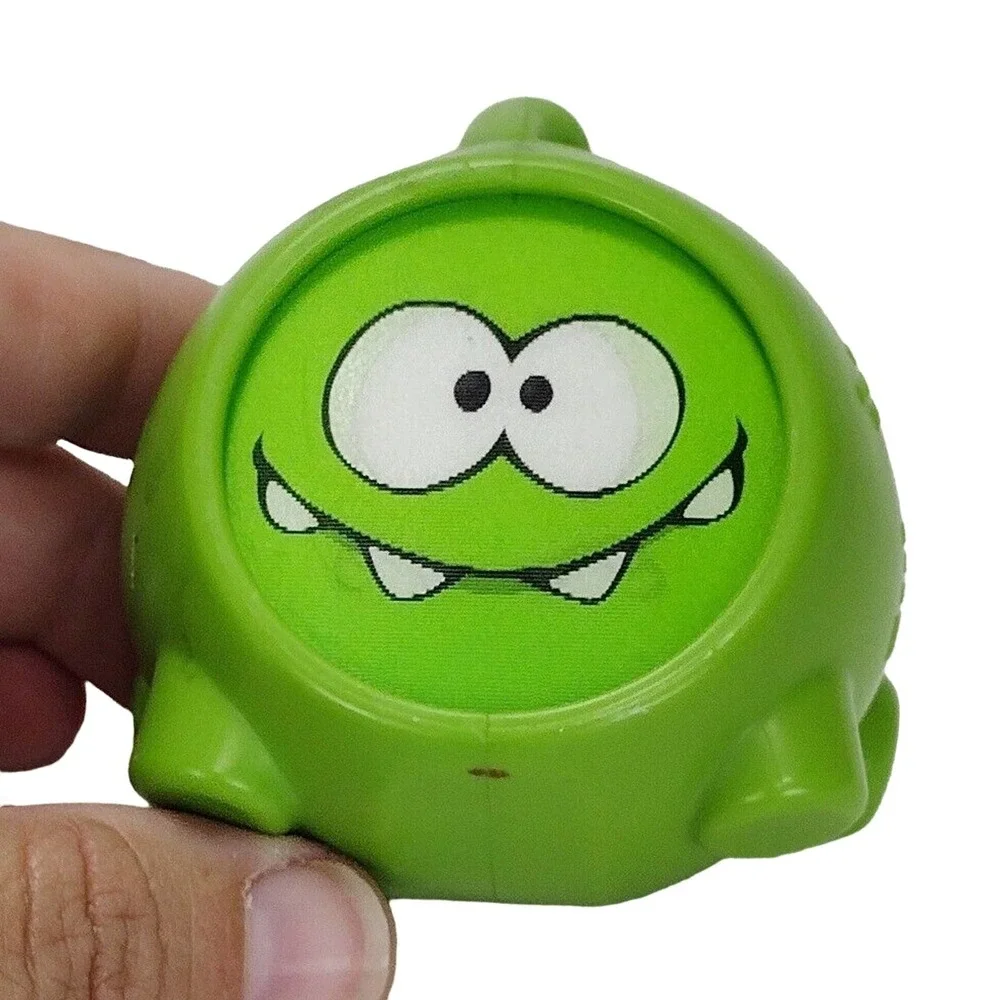 Cut the Rope Om Non Burger King BK Kids Meal Toy Green 2013